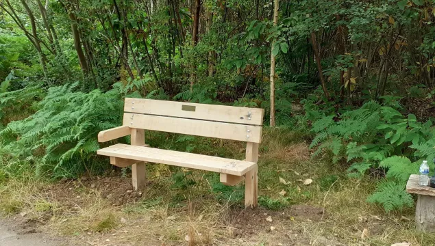 Memorial bench 2