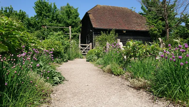 Tyland Barn Garden