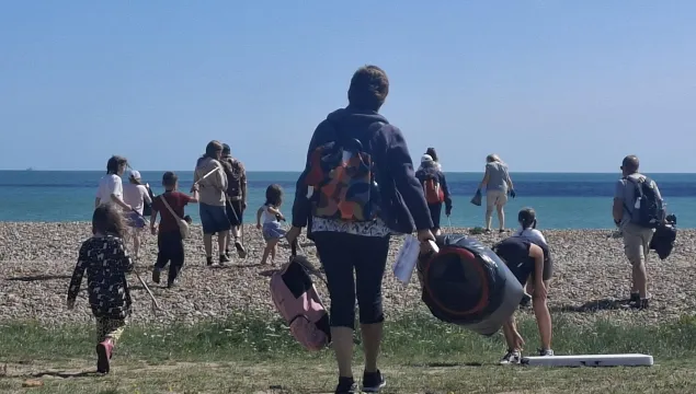 People taking part in beach clean 